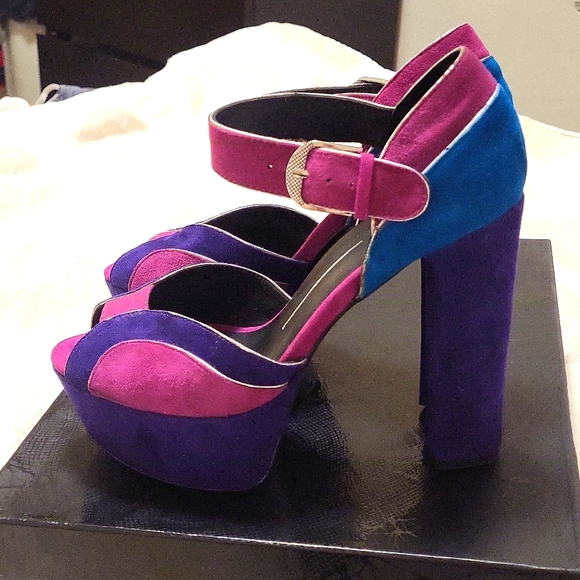 GUC with Box Dolce Vita Babette Suede Platform Peeptoe Colour Block heels - Picture 4 of 11